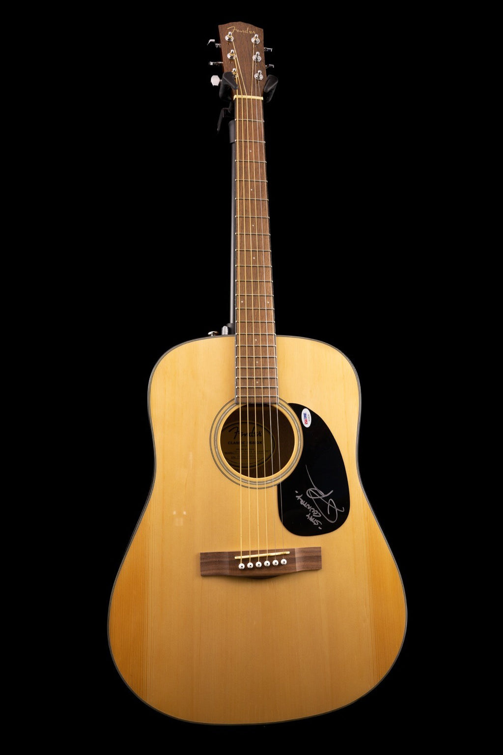 DUSTIN LYNCH SIGNED FENDER ACOUSTIC GUITAR WITH CASE PSA DNA AE582360